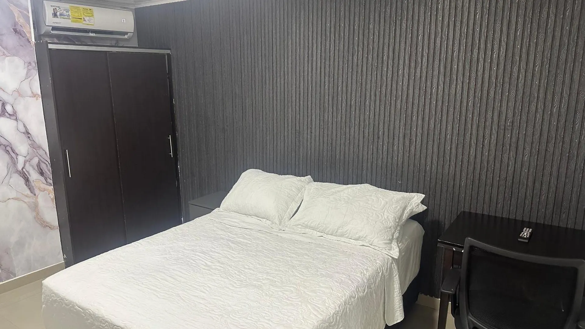 Apartahotel Plaza San Andrés 0*,  Κολομβία
