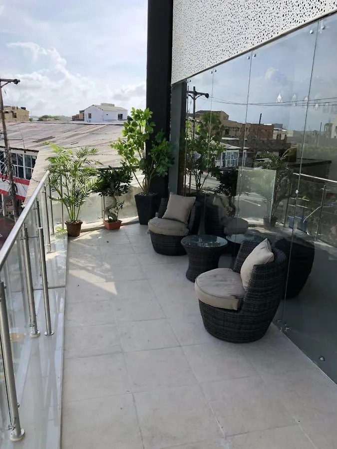 Apartahotel Plaza San Andrés 0*,