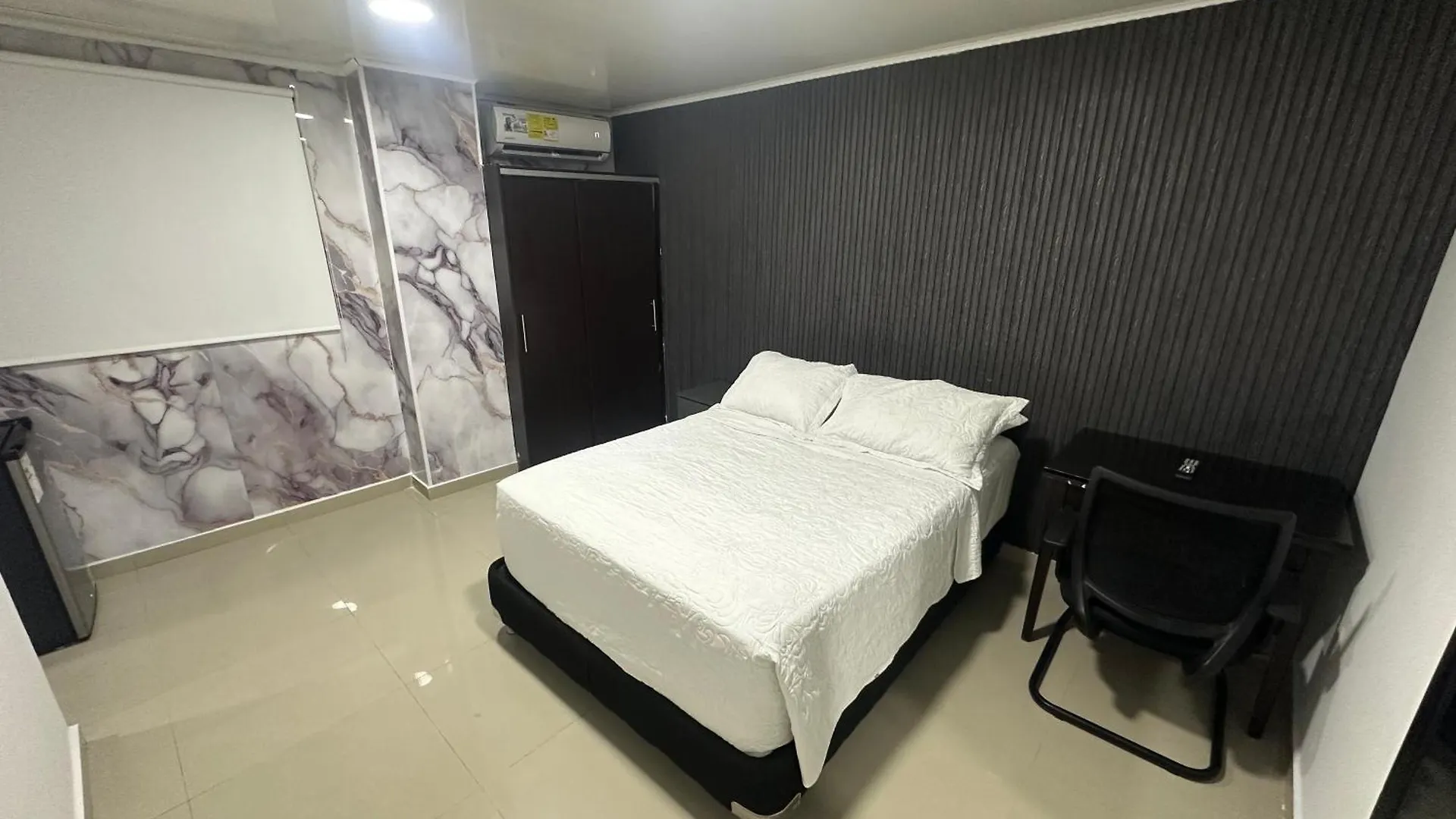 Apartahotel Plaza San Andres  Hotel